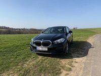 Gebraucht BMW 118 Advantage 140 PS (102 kW) 2020 Schwarz Kleinwagen