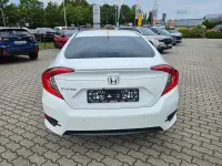 Gebraucht Honda Civic Executive 182 PS (133 kW) 2017 Taffeta white Limousine