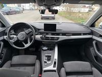 Gebraucht Audi A4 Sport 190 PS (139 kW) 2017 Weiß Kombi