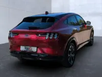 Używany Ford Mustang Mach-E Extended Range 275 kW (375 KM) 2023 Czerwony SUV