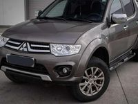 Gebraucht Mitsubishi L200 Plus 178 PS (130 kW) 2014 Braun Pickup