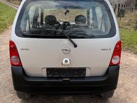 Gebraucht Opel Agila 58 PS (42 kW) 2002 Silber Van / Kleinbus