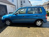 Second-hand Mazda Demio 63 CP (46 kW) 2000 Albastru Hatchback