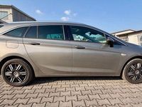Gebraucht Opel Astra Innovation 125 PS (91 kW) 2016 Grau Kombi