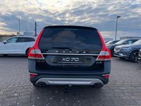 Gebraucht Volvo XC70 Summum 181 PS (133 kW) 2016 Schwarz Kombi