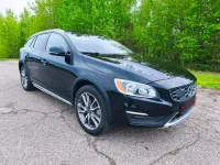 Gebraucht Volvo V60 CC 250 PS (183 kW) 2018 Schwarz Kombi