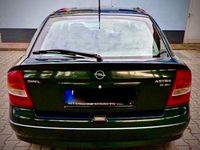 Gebraucht Opel Astra Edition 101 PS (74 kW) 1999 Grün Limousine