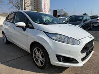 Gebraucht Ford Fiesta Celebration 101 PS (74 kW) 2017 Weiß Limousine
