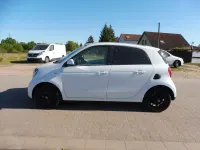 Gebraucht Smart ForFour Basis 71 PS (52 kW) 2014 Weiß Kleinwagen