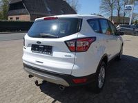 Używany Ford Kuga Trend 120 KM (88 kW) 2018 Biały SUV