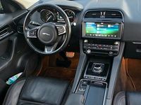 Gebraucht Jaguar F-Pace 180 PS (132 kW) 2018 Blau SUV