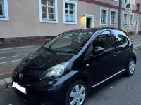 Gebraucht Toyota Aygo 68 PS (50 kW) 2009 Schwarz Kleinwagen