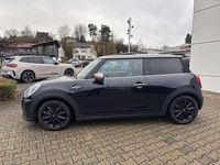 Gebraucht Mini Cooper SE 135 kW (184 PS) 2023 Schwarz Kleinwagen