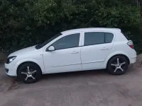 Gebraucht Opel Astra 90 PS (66 kW) 2006 Weiß Kleinwagen
