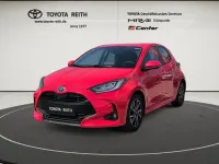 Gebraucht Toyota Yaris Hybrid Team 116 PS (85 kW) 2022 Rot Kleinwagen