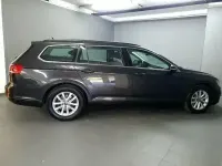 Gebraucht VW Passat Business 150 PS (110 kW) 2023 Grau Kombi