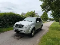 Gebraucht SsangYong Rexton 179 PS (131 kW) 2012 Silber SUV