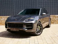 Gebraucht Porsche Cayenne 470 PS (345 kW) 2025 Grau SUV