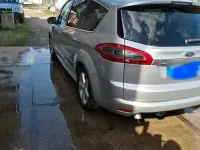 Gebraucht Ford S-MAX S 140 PS (102 kW) 2012 Silber Van / Kleinbus