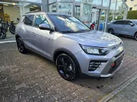 Neu KGM Tivoli 163 PS (119 kW) 2026 Grau SUV