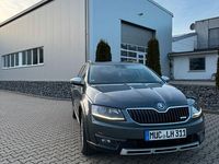 Gebraucht Skoda Octavia 184 PS (135 kW) 2015 Grau Kleinwagen