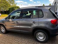 Gebraucht VW Tiguan Trendline 122 PS (89 kW) 2011 SUV