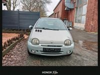 Gebraucht Renault Twingo 58 PS (42 kW) 2003 Silber Kleinwagen