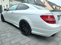 Gebraucht Mercedes C180 156 PS (114 kW) 2014 Weiß Coupé