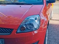 Second-hand Ford Focus 60 CP (44 kW) 2007 Roșu Hatchback
