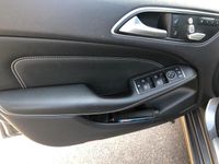 Gebraucht Mercedes B220 177 PS (130 kW) 2015 Grau Kleinwagen