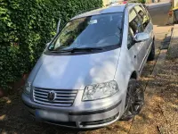 Gebraucht VW Sharan 140 PS (102 kW) 2005 Silber Van / Kleinbus