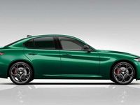 Neu Alfa Romeo Giulia Veloce 209 PS (153 kW) 2026 Verde montreal Limousine