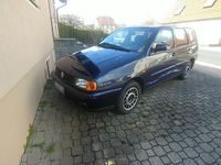 Used VW Polo 60 HP (44 kW) 2000 Blue Estate