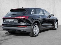 Gebraucht Audi e-tron Comfort 230 kW (313 PS) 2022 Brillantschwarz SUV