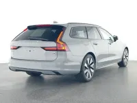 Second-hand Volvo V90 Plus 253 CP (186 kW) 2025 Gri Break