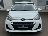 Gebraucht Hyundai i10 Style 87 PS (63 kW) 2017 Weiß Kleinwagen