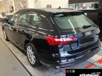 Gebraucht Audi A4 Advanced 204 PS (150 kW) 2021 Mythosschwarz metallic Kombi
