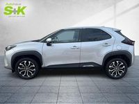 Gebraucht Toyota Yaris Hybrid Connect Style 116 PS (85 kW) 2024 Shimmering silver metallic