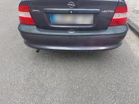 Usata Opel Vectra 1996 Viola Berlina