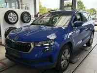 Gebraucht Skoda Karoq Selection 150 PS (110 kW) 2024 Blau SUV