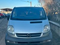 gebraucht Opel Vivaro 1,9 CDI, fünf Sitzer L2 H1 Klima