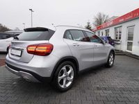 gebraucht Mercedes GLA250 Urban Aut. 4Matic LED Navi Sitzheizung