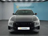 Usata Audi Q8 S-Line 286 CV (210 kW) 2025 Grigio SUV