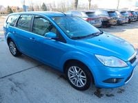 Gebraucht Ford Focus Ghia 136 PS (100 kW) 2010 Blau Kombi