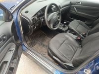 Gebraucht VW Passat Basis 116 PS (85 kW) 2001 Blau Kombi