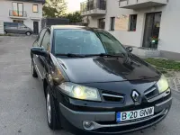 Gebraucht Renault Mégane III Dynamique 110 PS (80 kW) 2009 Grau Limousine