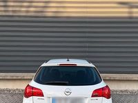 Gebraucht Opel Astra 125 PS (91 kW) 2012 Weiß Kombi