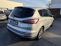 Gebraucht Ford S-MAX Titanium 179 PS (131 kW) 2017 Silber Van / Kleinbus