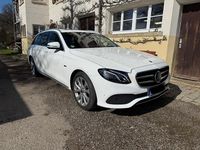 Gebraucht Mercedes E300 194 PS (142 kW) 2019 Weiß Kombi