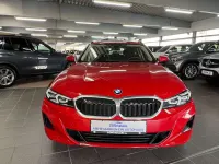Gebraucht BMW 318 Sport Line 150 PS (110 kW) 2022 Rot Kombi